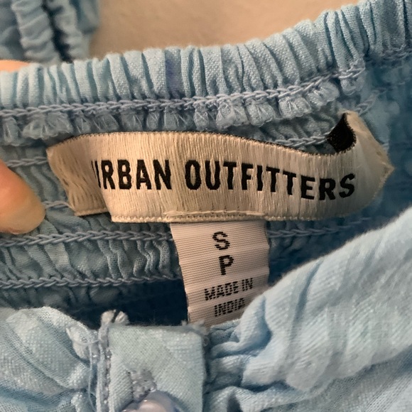 Urban Outfitters small flowy blue top - Picture 4 of 4